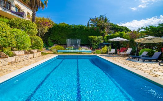 CHALET INDEPENDIENTE CON PISCINA Y VISTAS AL MAR (ST. ANTONI DE CALONGE)