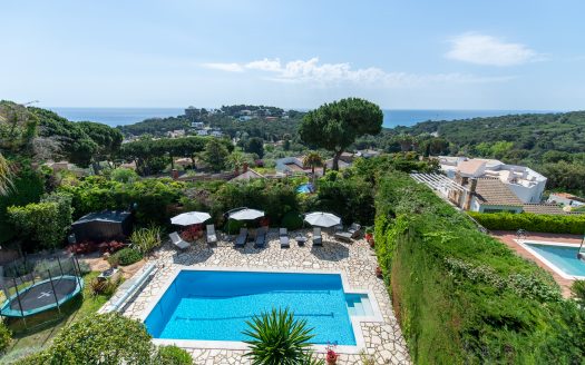 CHALET INDEPENDIENTE CON PISCINA Y VISTAS AL MAR (ST. ANTONI DE CALONGE)