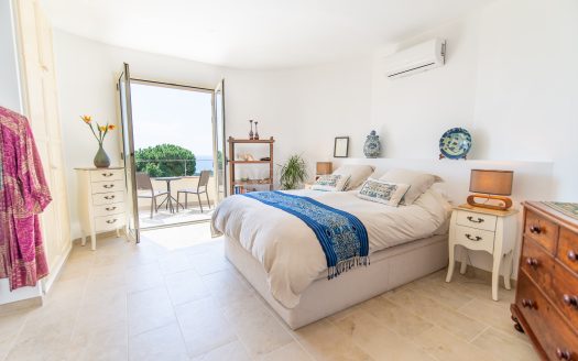 CHALET INDEPENDIENTE CON PISCINA Y VISTAS AL MAR (ST. ANTONI DE CALONGE)