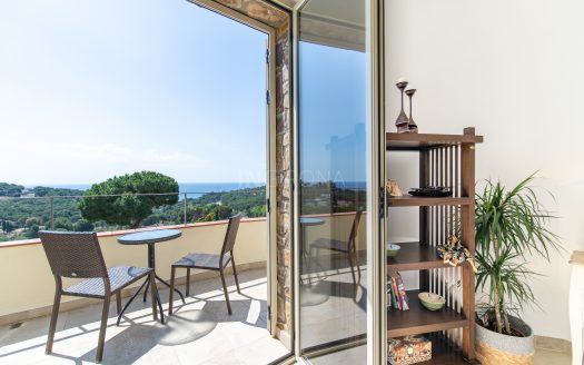 CHALET INDEPENDIENTE CON PISCINA Y VISTAS AL MAR (ST. ANTONI DE CALONGE)