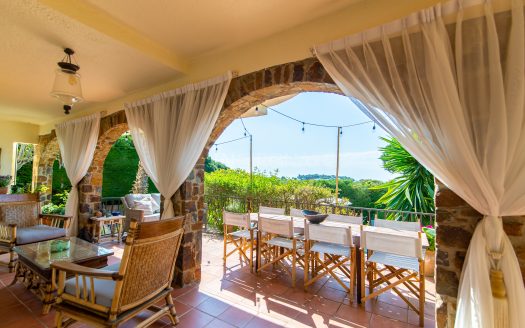 CHALET INDEPENDIENTE CON PISCINA Y VISTAS AL MAR (ST. ANTONI DE CALONGE)