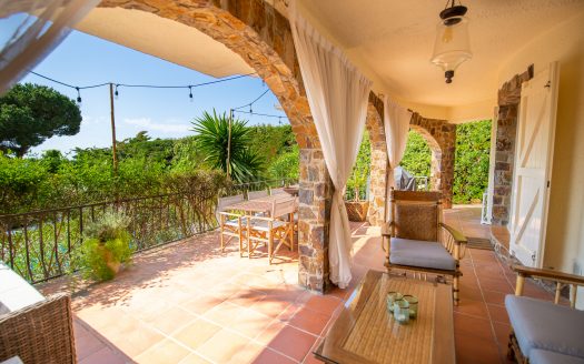 CHALET INDEPENDIENTE CON PISCINA Y VISTAS AL MAR (ST. ANTONI DE CALONGE)