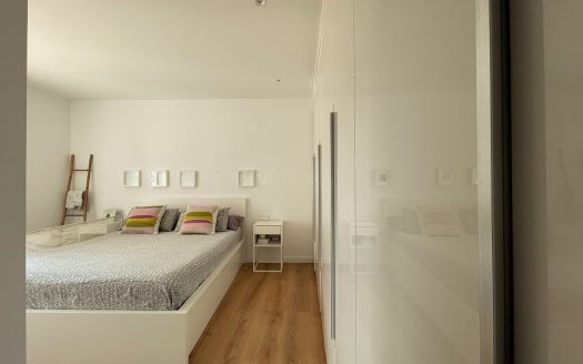 PISO EN GRAN VIA JAUME I REFORMADO