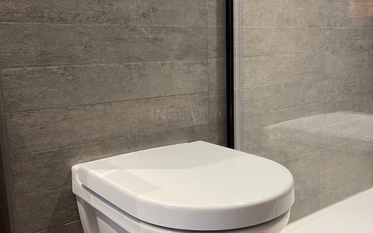 PISO EN GRAN VIA JAUME I REFORMADO