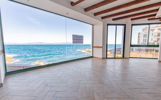 LOCAL RESTAURANTE PRIMERA LINEA DE MAR