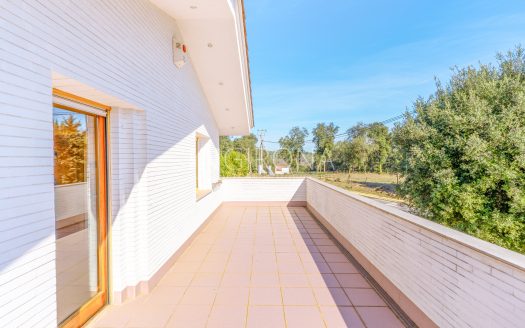 Chalet de 7.277m2 en l’olivet, Sant Gregori (GIRONA)