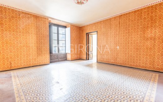 Piso en Venta en Plaça del Vi nº 5, Girona (Ayuntamiento / BARRI VELL)