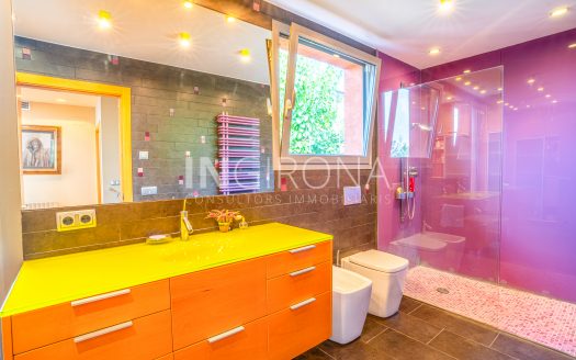 Exclusivo chalet de alto standing en Montjuïc (Girona ciudad)