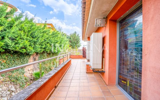 Exclusivo chalet de alto standing en Montjuïc (Girona ciudad)