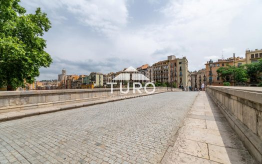 Pis reformat carrer Nou (Girona, Barri vell)