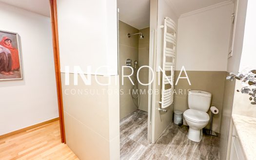 Excepcional piso de 219m2 en Gran Via Jaume I, Girona