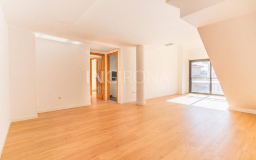 Àtico dúplex en Montilivi Girona